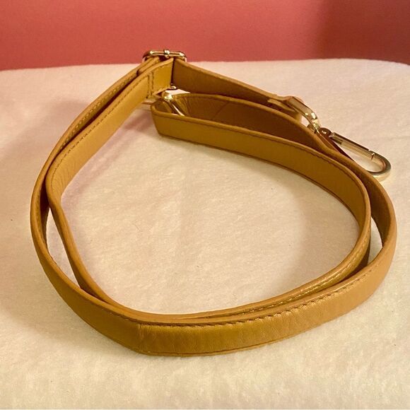 CALVIN KLEIN Nude CROSSBODY LEATHER HANDBAG STRAP - Picture 2 of 6